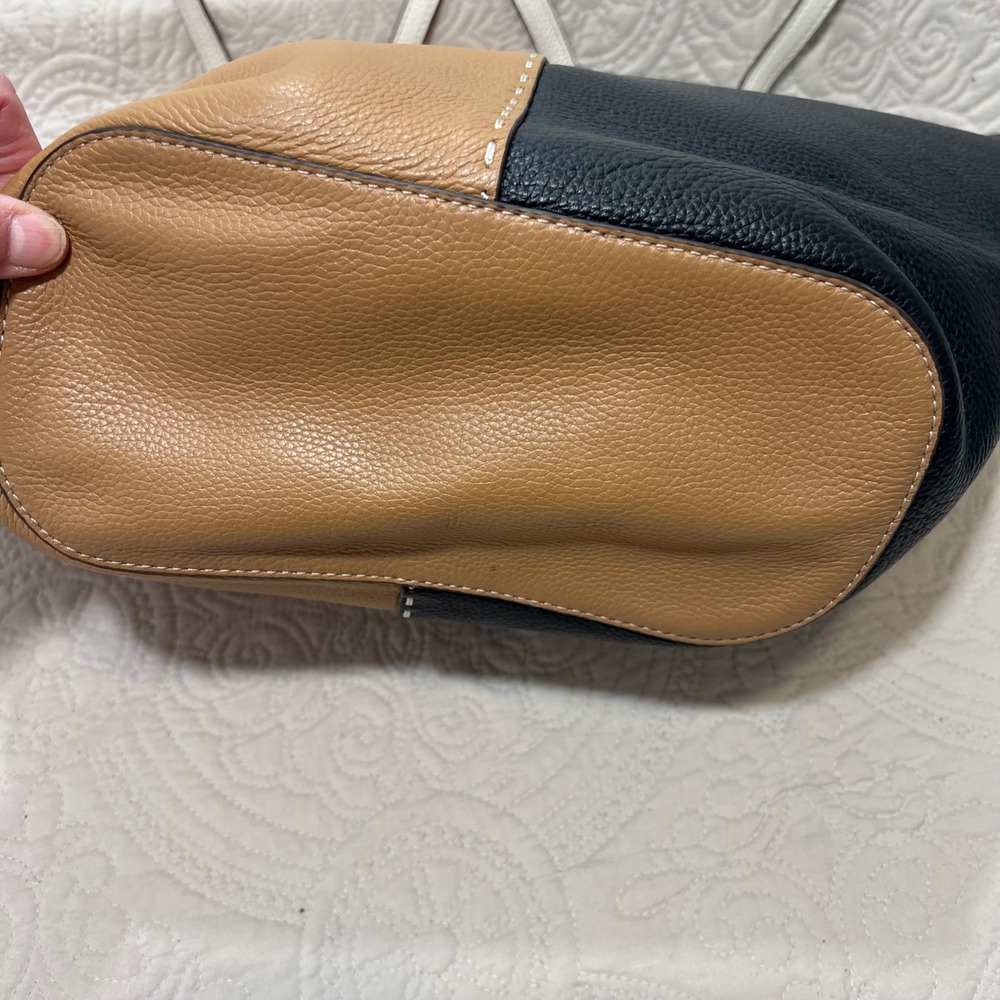 Tory Burch McGraw Colorblock Tote Bag Black Tiramisu Pebbled Leather Large Pouch - Picture 4 of 10
